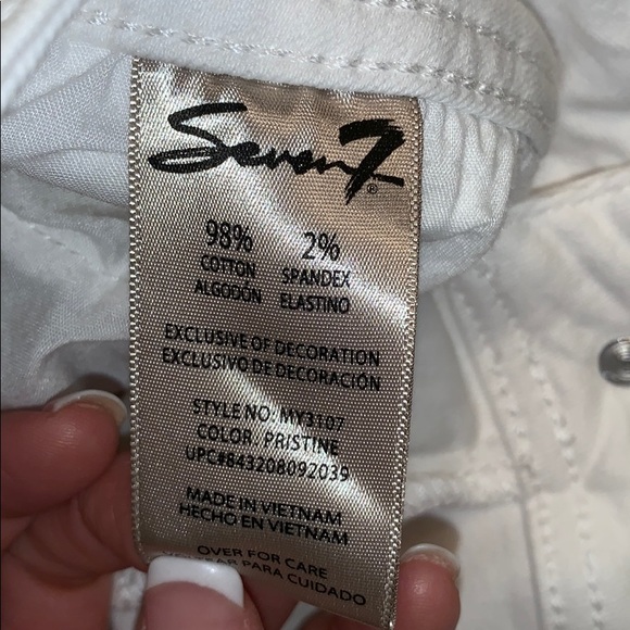 🆕NWT⭐️SEVEN7⭐️Bermuda SHORTS w/Roll Cuff💕 - Picture 6 of 8